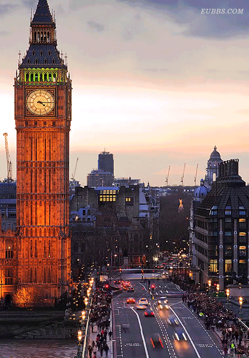 夕阳下的英国伦敦大本钟（Big Ben）GIF动态图篇