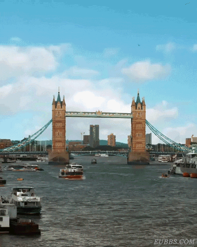 英国伦敦塔桥（Tower Bridge）移动GIF动态图片